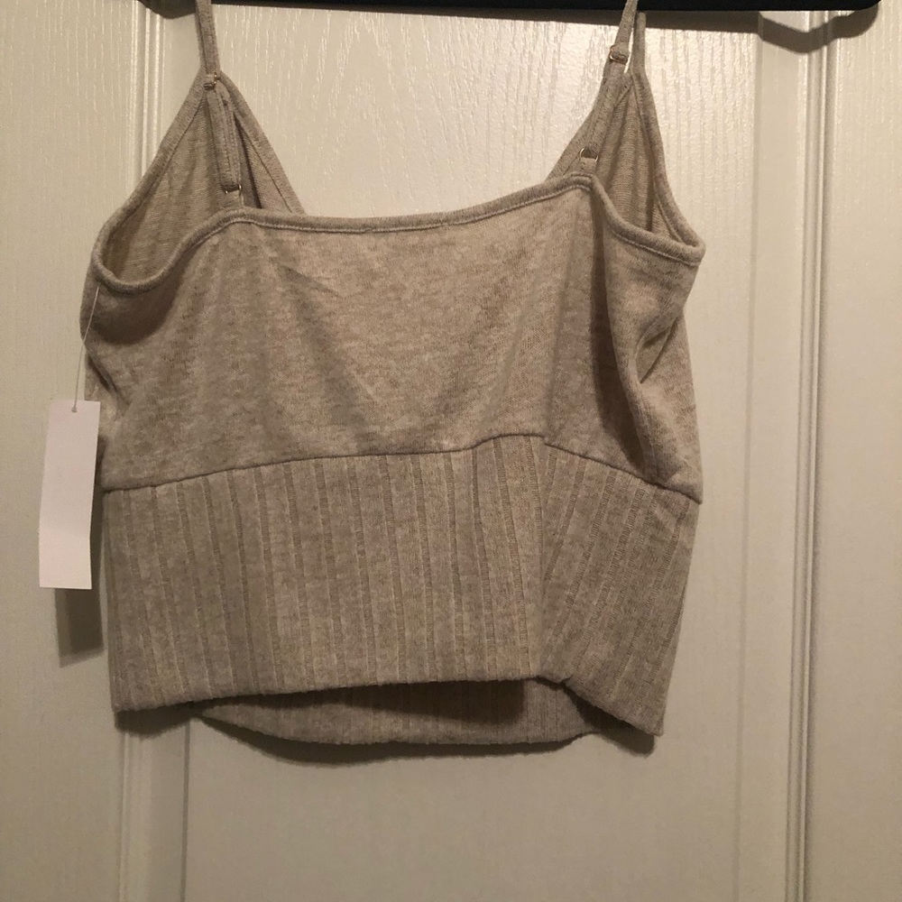Venus Ribbed Hacci Top - Picture 4 of 4